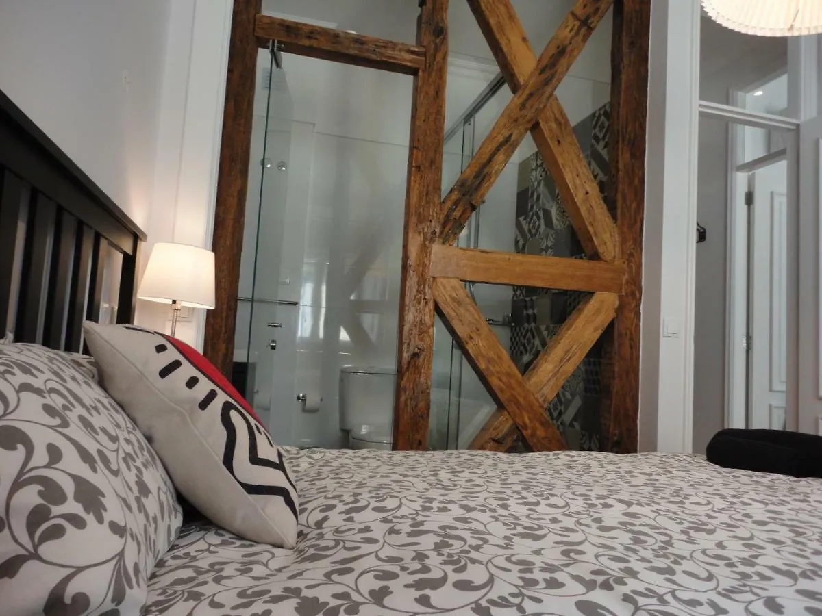 Lisbon Center Modern Art Apartment